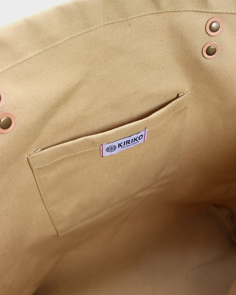 Kiriko Original Tote, Large, Canvas, Natural Bear - Image 4