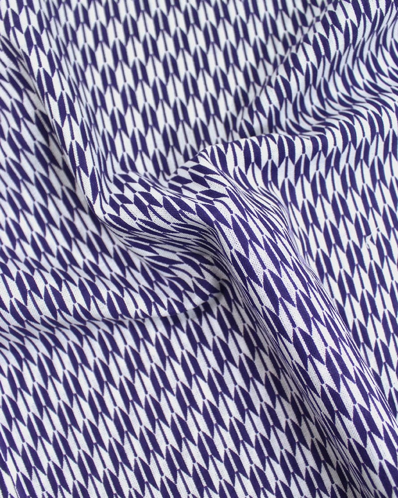 Tenugui, Classic, Komon, Small Purple Yagasuri - Image 4